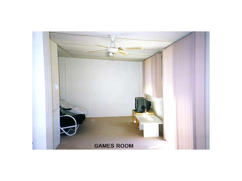 63 Hillview Terrace, St James WA 6102