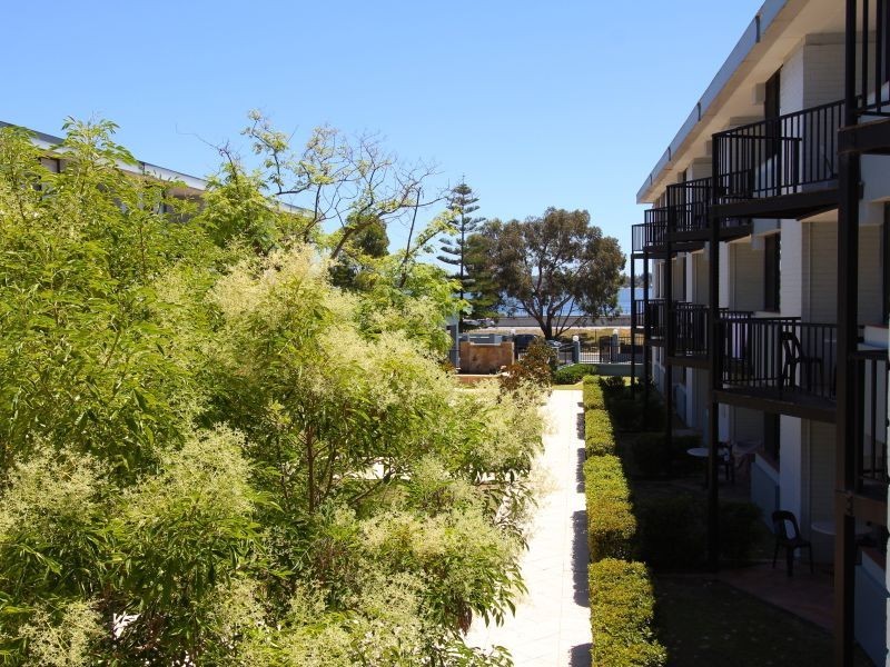 207/29 Melville Parade, South Perth WA 6151