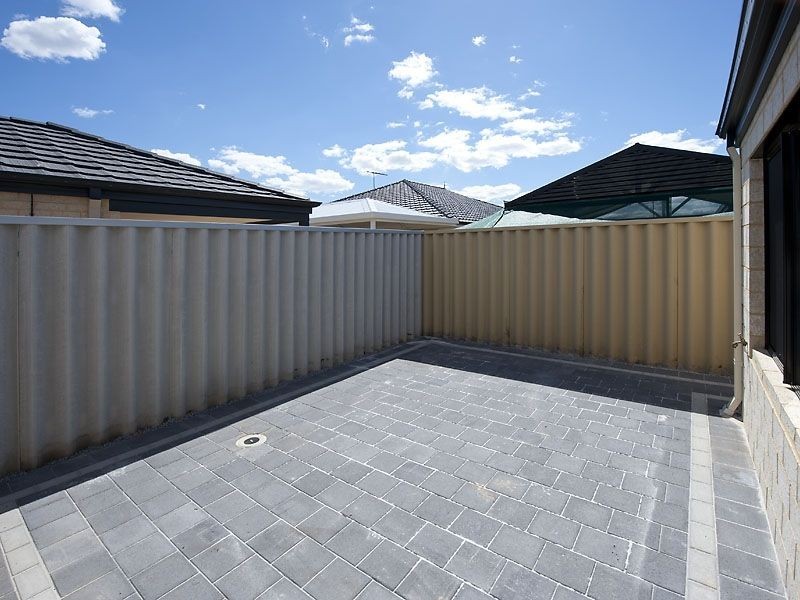 26B Barrett Street, Southern River WA 6110