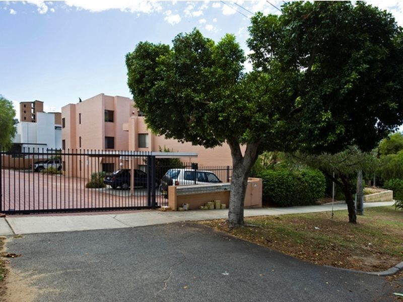 14/105 Washington Street, Victoria Park WA 6100