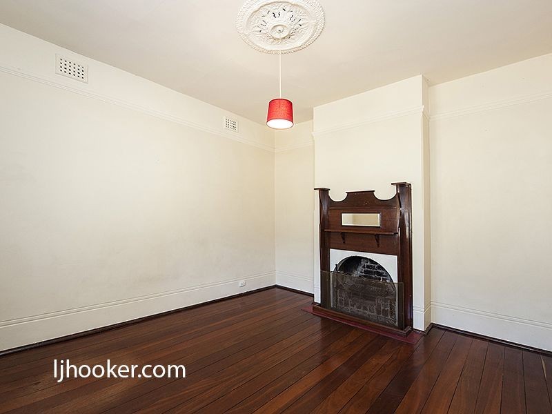 99 McMaster Street, Victoria Park WA 6100