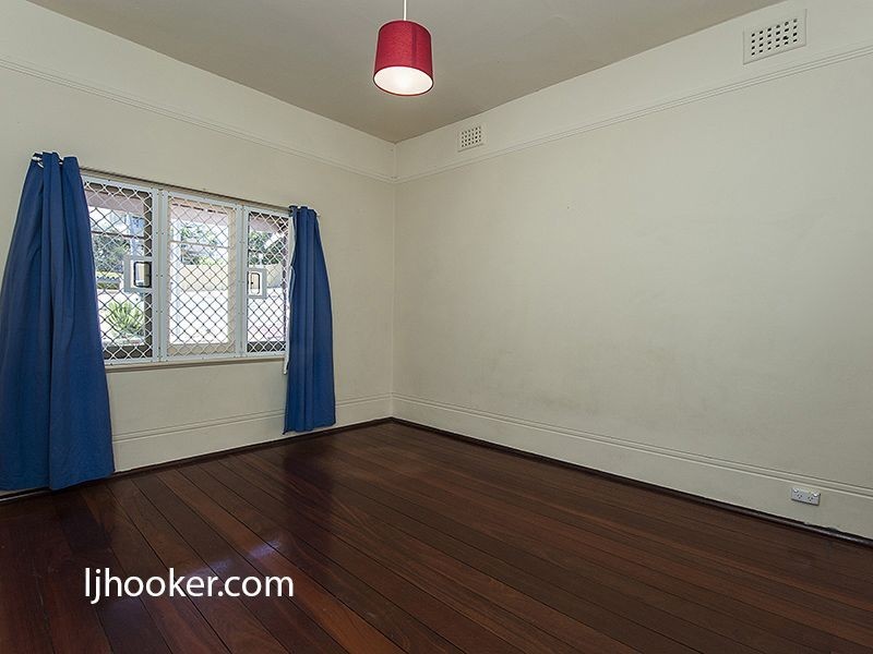 99 McMaster Street, Victoria Park WA 6100
