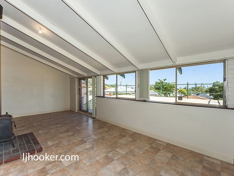 99 McMaster Street, Victoria Park WA 6100