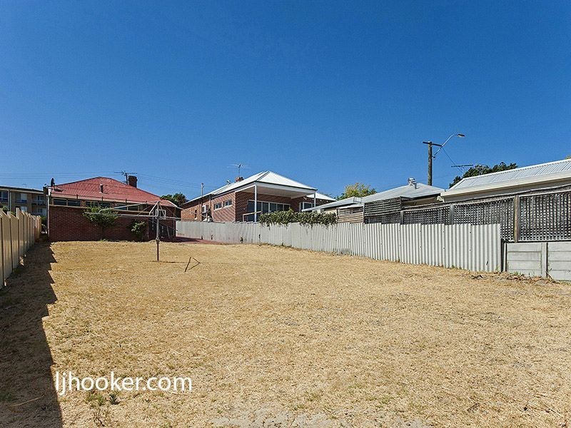 99 McMaster Street, Victoria Park WA 6100