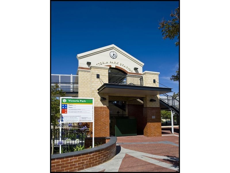99 McMaster Street, Victoria Park WA 6100