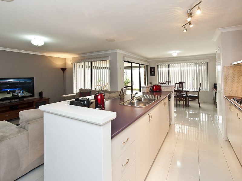 179 Harpenden Street, Huntingdale WA 6110