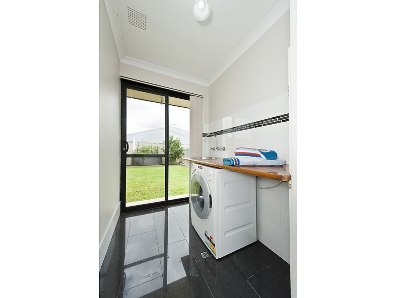 179 Harpenden Street, Huntingdale WA 6110