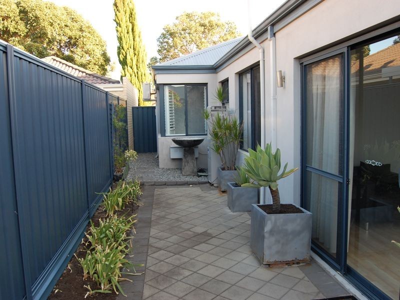 25 Klem Avenue, Redcliffe WA 6104