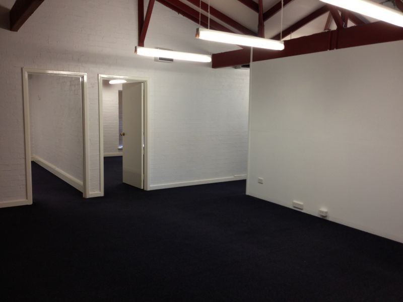 21 Mills Street, Cannington WA 6107