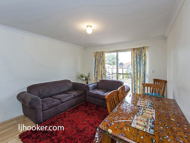 61 Cross Street, Queens Park WA 6107
