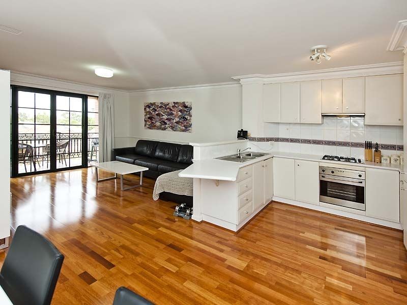 10/30 Banksia Terrace, Kensington WA 6151