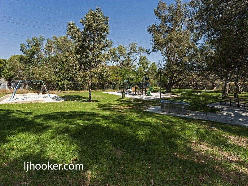 8/53 Woodloes Street, Cannington WA 6107