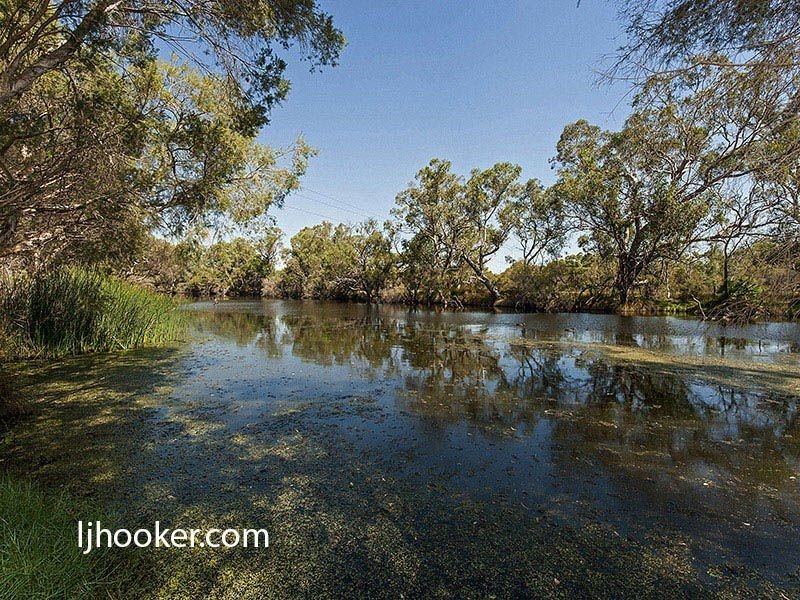 8/53 Woodloes Street, Cannington WA 6107