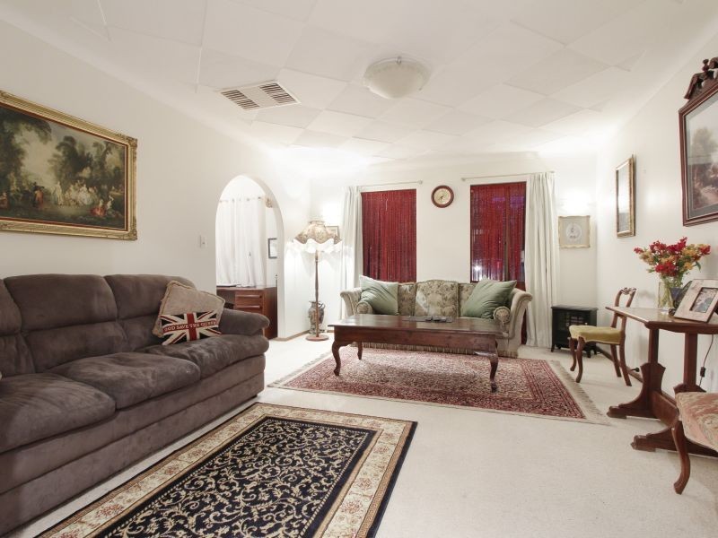 51 Maradu Crescent, Wanneroo WA 6065