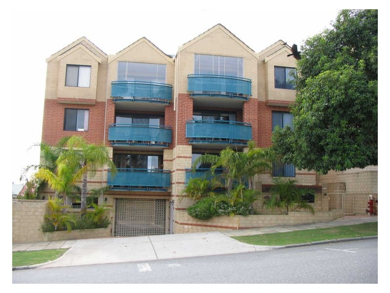 16/30 Bronte Street, East Perth WA 6004