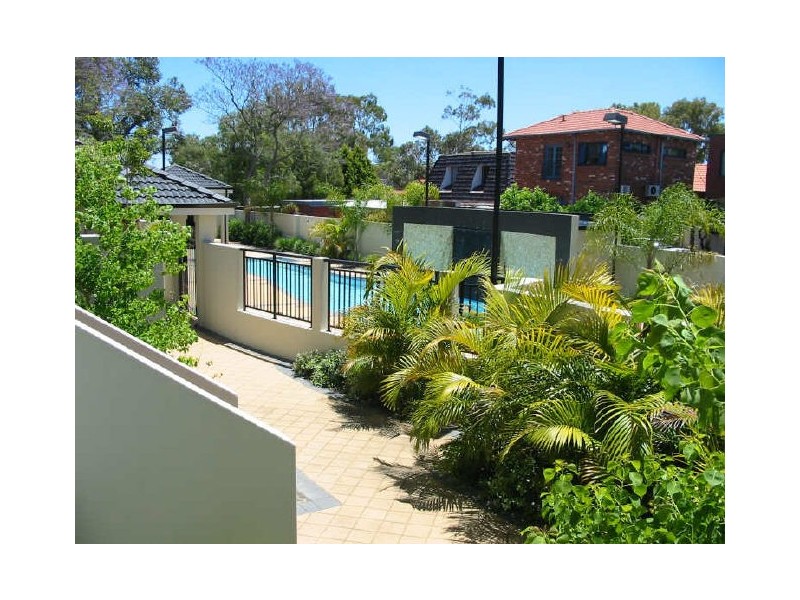 2/25 Hardy Street, South Perth WA 6151