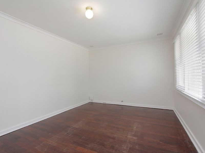 32 Butterick Place, Girrawheen WA 6064