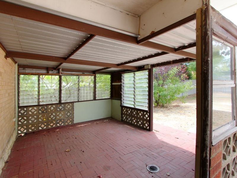 32 Butterick Place, Girrawheen WA 6064