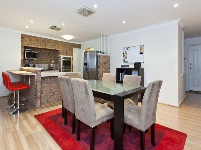18 Orchard Road, South Lake WA 6164