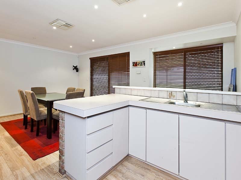18 Orchard Road, South Lake WA 6164