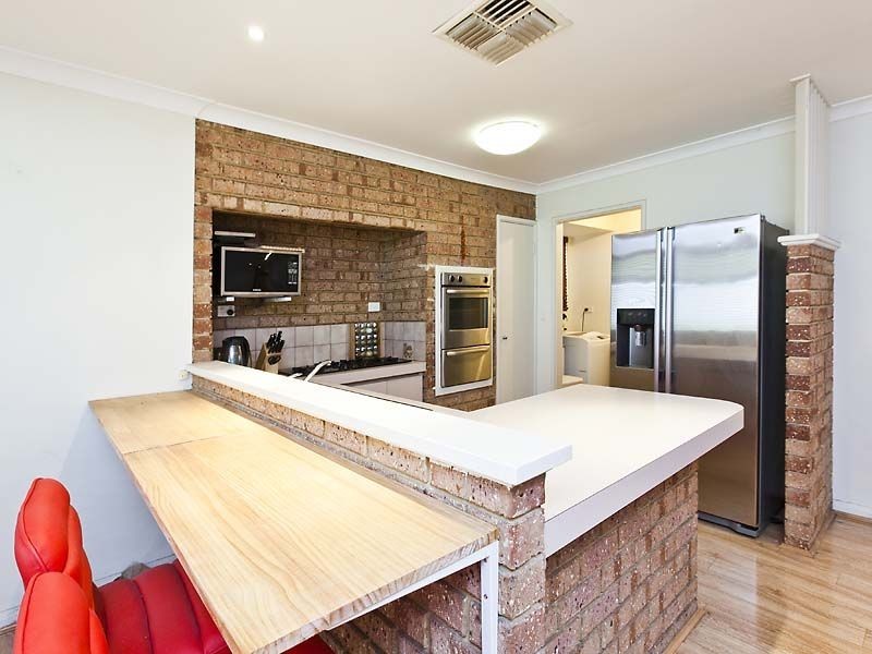 18 Orchard Road, South Lake WA 6164