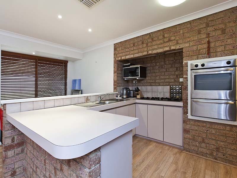 18 Orchard Road, South Lake WA 6164