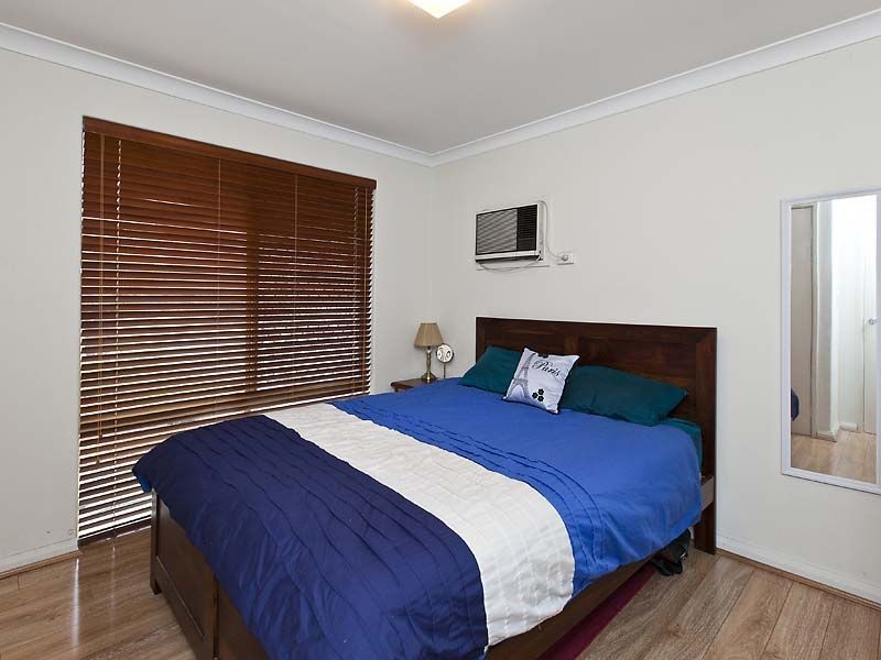 18 Orchard Road, South Lake WA 6164