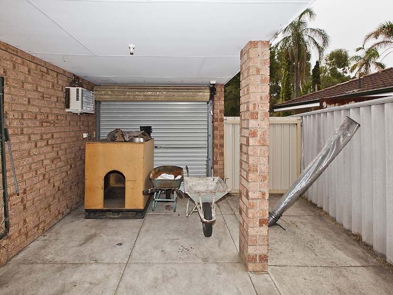18 Orchard Road, South Lake WA 6164