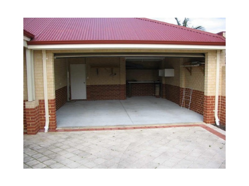 2/173 Armadale Road, Rivervale WA 6103