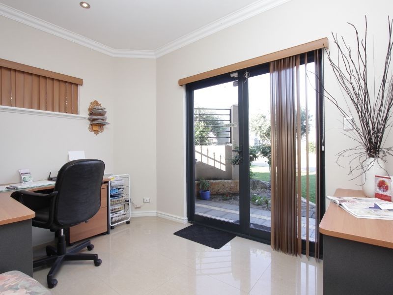 1 Darch Street, Yokine WA 6060