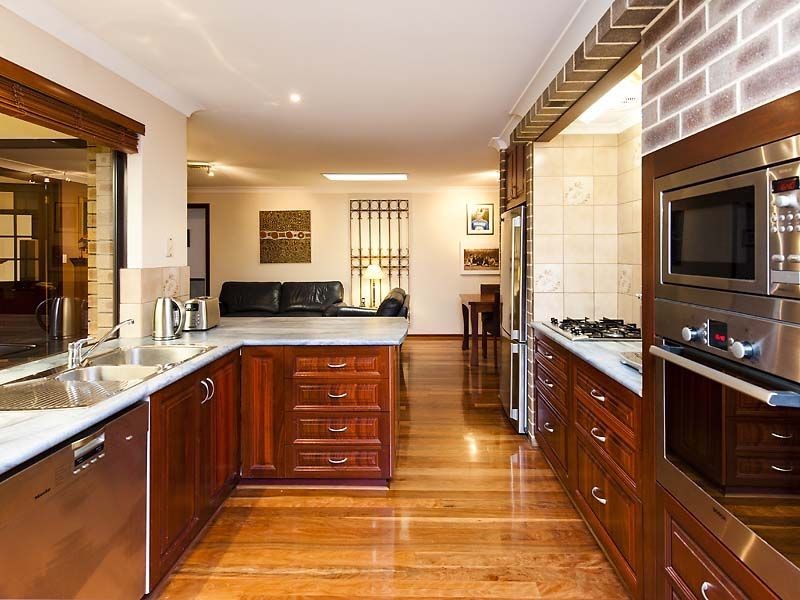 3 Woodland Loop, Edgewater WA 6027