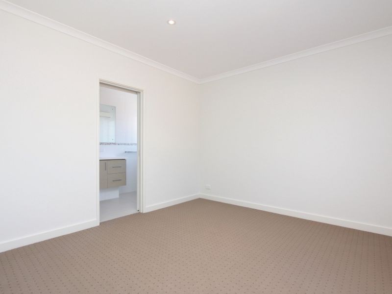 4/48 Leonard Street, Victoria Park WA 6100