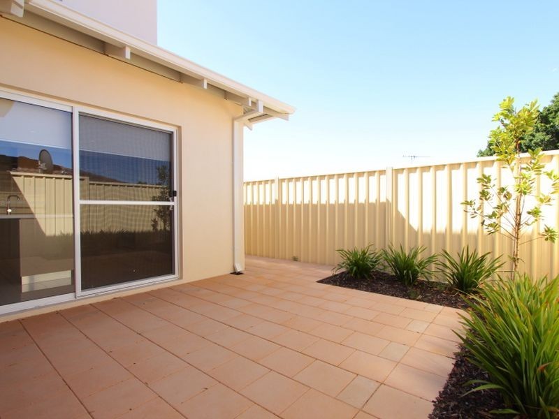 4/48 Leonard Street, Victoria Park WA 6100