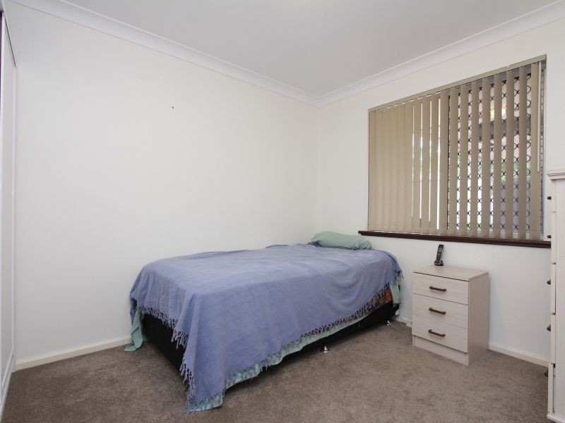 1 Hove Court, Forrestfield WA 6058