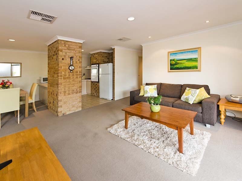 11B Sierra Chase, Leeming WA 6149