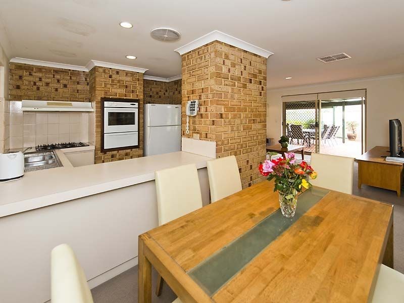 11B Sierra Chase, Leeming WA 6149