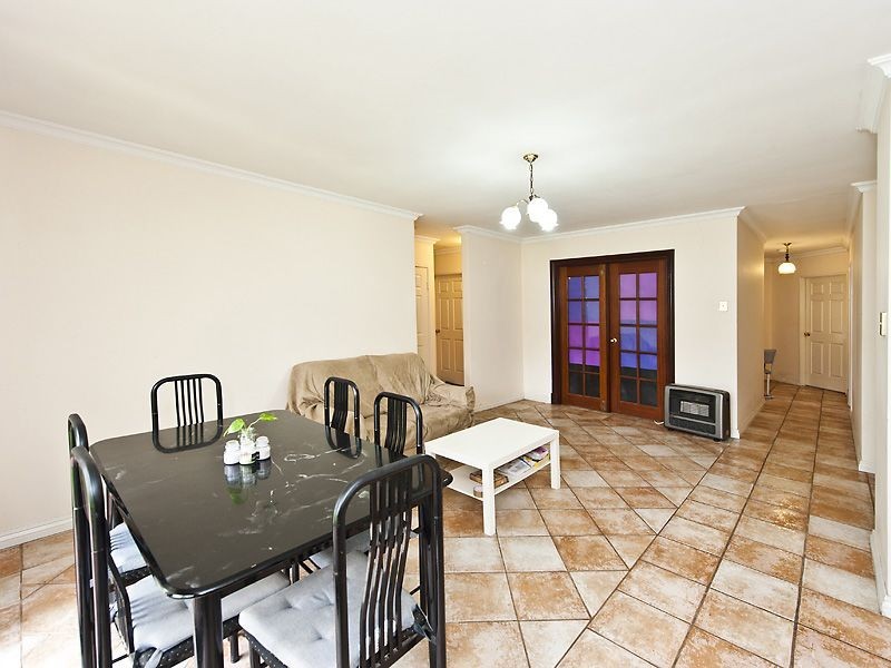 132B Raleigh Street, Carlisle WA 6101