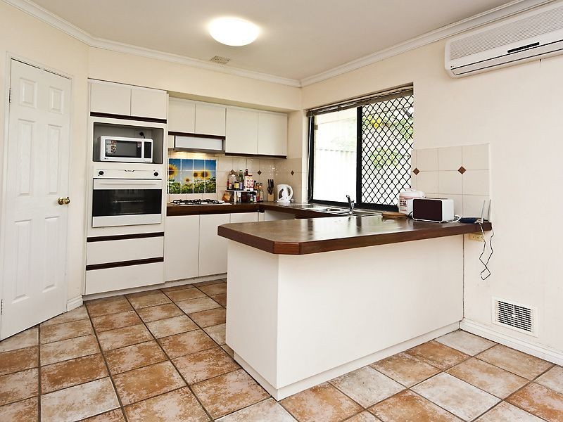 132B Raleigh Street, Carlisle WA 6101