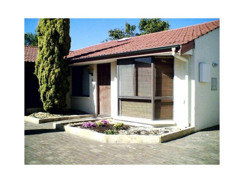 6/2 Lakeside Terrace, Mount Pleasant WA 6153