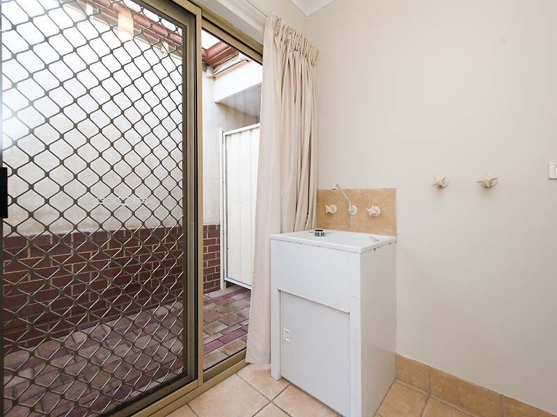 1C Anglesea Street, East Victoria Park WA 6101