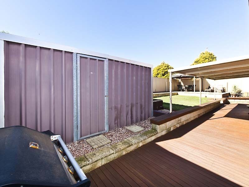 24 Barraberry Retreat, Canning Vale WA 6155