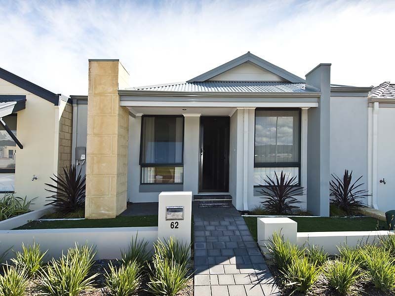 62 Woolandra Drive, Darling Downs WA 6122