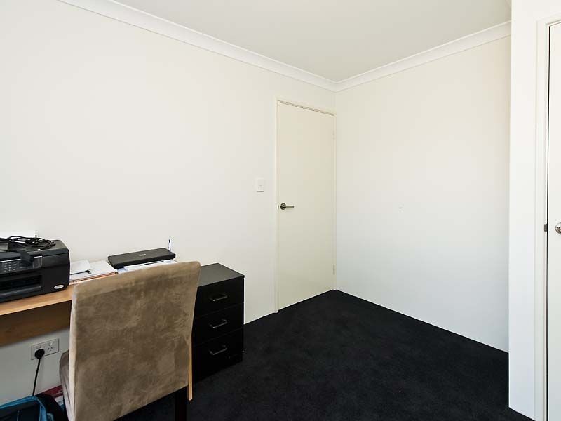 62 Woolandra Drive, Darling Downs WA 6122