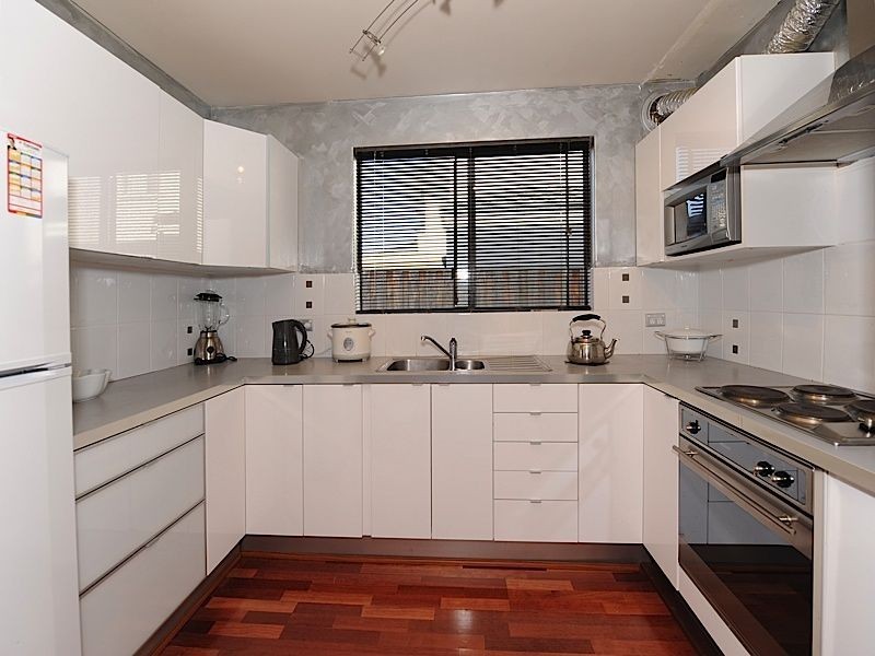 1/124 Labouchere Road, South Perth WA 6151