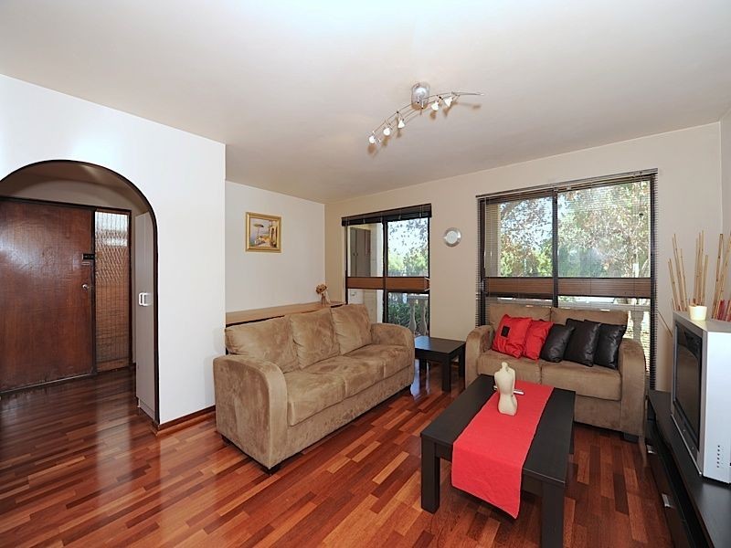 1/124 Labouchere Road, South Perth WA 6151