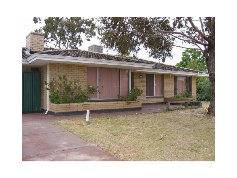 44 Storey Road, Thornlie WA 6108