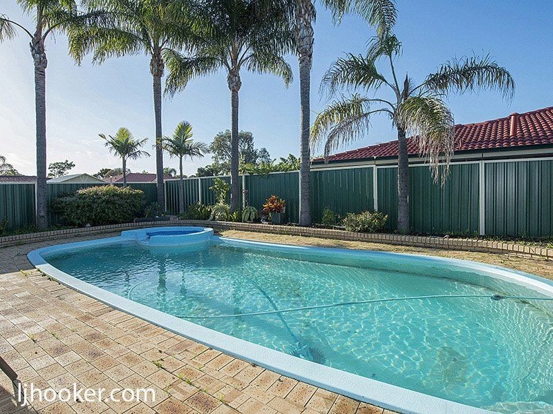 28 Pioneer Drive, Thornlie WA 6108