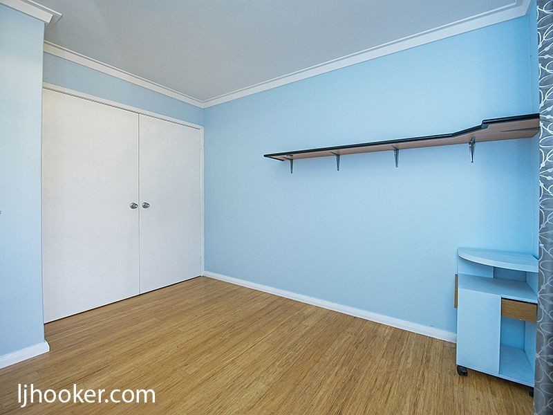 28 Pioneer Drive, Thornlie WA 6108