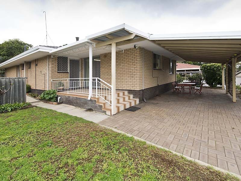 232 Canning Road, Lesmurdie WA 6076