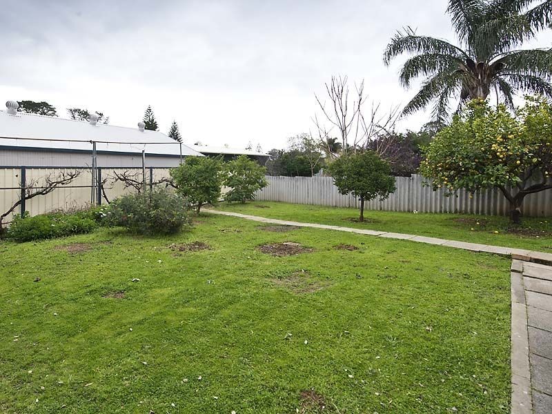 232 Canning Road, Lesmurdie WA 6076